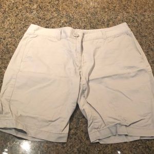 Light Grey Ann Taylor LOFT Sz 6 Original Short